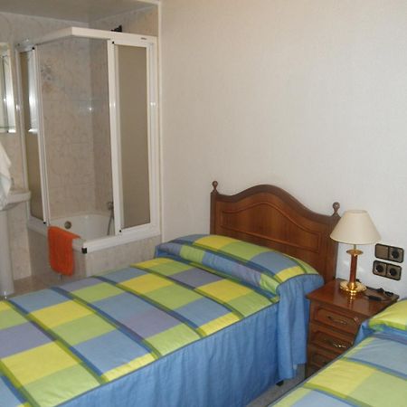 Hostal Los Andes Madrid Luaran gambar